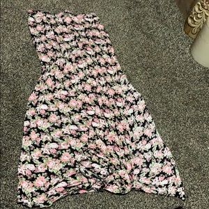 Boho flowers skirt with side slit. Worn once